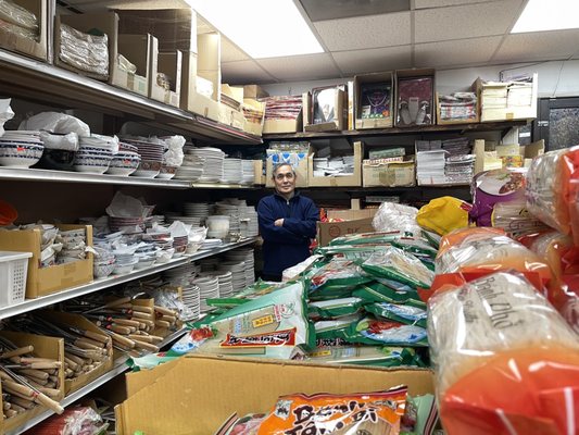 Hung Phat Grocery by null