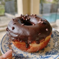 Saint Honoré - Cacao nibs. Yum!