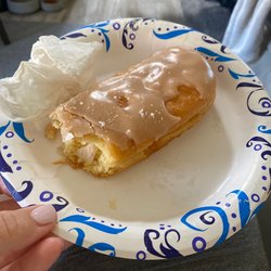 Donut Inn 30 - 2 bites and in the trash with the rest it went!! Tasted TERRIBLE!!