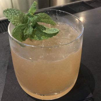 Blackbird - Whiskey Smash - New American Near Me - Santa Barbara, California