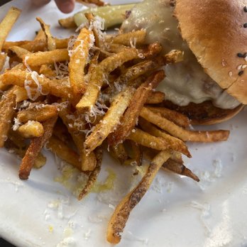 The Pullman - Pullman Grass Fed Burger with awesome truffle fries - New American Near Me - Glenwood Springs, Colorado The Pullman - Pullman Grass Fed Burger with awesome truffle fries - New American Near Me - Glenwood Springs, Colorado