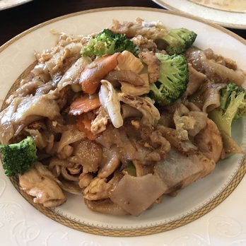 Thai Nine Restaurant - Thai Near Me - Carmel, Indiana