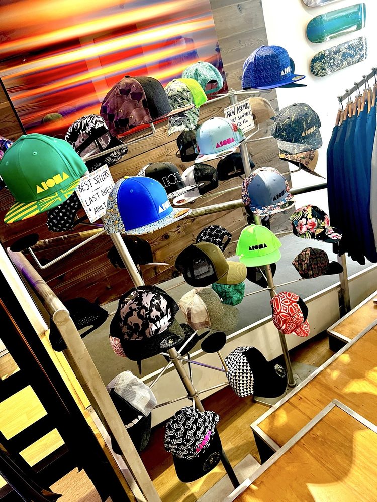 Soley Aloha Boutique & Gallery Logo