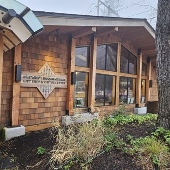 Salish Lodge & Spa - Exterior - Gift Shops Near Me - Snoqualmie, Washington Salish Lodge & Spa - Exterior - Gift Shops Near Me - Snoqualmie, Washington