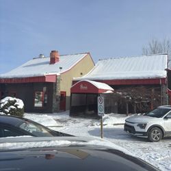 Petinos - Love this spot