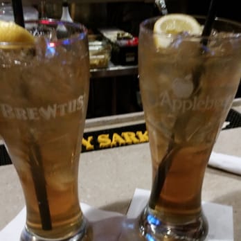 Applebee's Grill + Bar - Long Island Teas $3.69 happy hour. 3-6pm and 9th til midnight - American Near Me - Vallejo, California Applebee's Grill + Bar - Long Island Teas $3.69 happy hour. 3-6pm and 9th til midnight - American Near Me - Vallejo, California