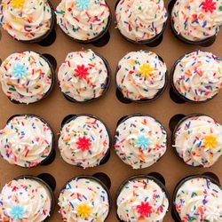 The Little Cakes - #2025 #glutenfree #cupcakes #carnival #birthday #bayarea