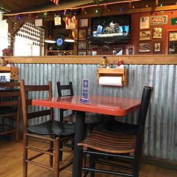 Little Richard's Barbeque - Barbeque Near Me - Yadkinville, North Carolina