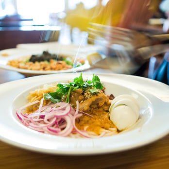 Royal Rangoon - Nan Gyi Dok - Asian Fusion Near Me - Berkeley, California