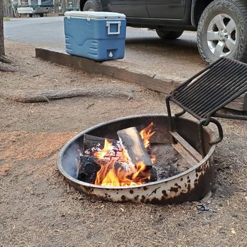 Grant Village Campground - Loop h site - Campgrounds Near Me - Teton, Wyoming Grant Village Campground - Loop h site - Campgrounds Near Me - Teton, Wyoming