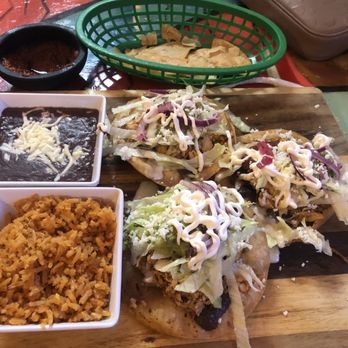 Tacos La Fiesta - Chicken tostadas - Mexican Near Me - Brunswick, Georgia Tacos La Fiesta - Chicken tostadas - Mexican Near Me - Brunswick, Georgia