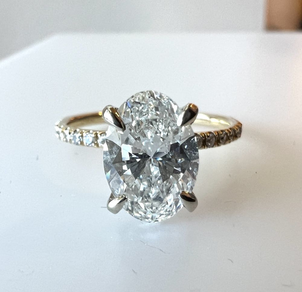 MAGNOLIA JEWELRY Updated September 2024 35 Photos & 35 Reviews 650 S Hill St, Los Angeles