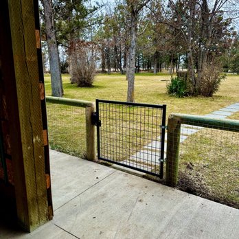 Cascade Fence And Construction - Fences & Gates Near Me Cascade Fence And Construction - Fences & Gates Near Me
