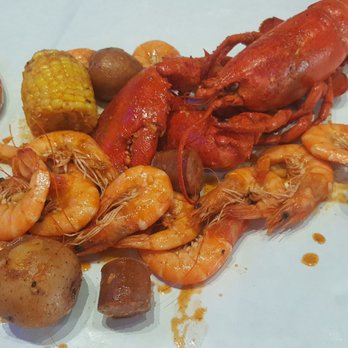 Kickin' Crab - The lobster was not our favorite but management explained to us that we were the exception and should give it another try. - Cajun/Creole Near Me - Carrollton, Texas