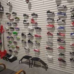 Dave's Sporting Goods and Trophies - Sneaker selection
