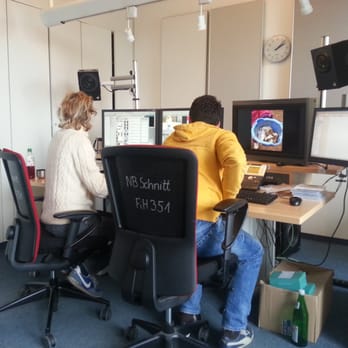 Westdeutscher Rundfunk - WDR - Im Schnitt: hier entsteht ein TV Beitrag. - Radio Stations Near Me - Cologne, NW Westdeutscher Rundfunk - WDR - Im Schnitt: hier entsteht ein TV Beitrag. - Radio Stations Near Me - Cologne, NW