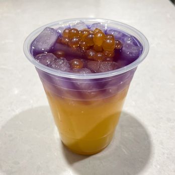 Hollywood & Dine - Golden Mango Tea - Universal Studios Hollywood - Specialty Food Near Me - Universal City, California
