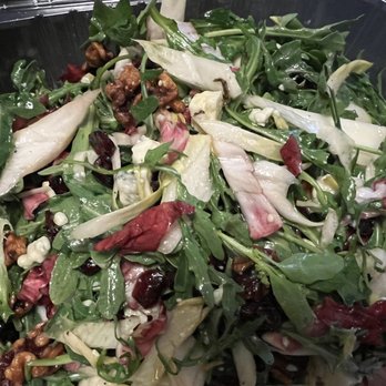 Napoletana Pizzeria - Insalata Noci e Gorgonzola - Italian Near Me - Mountain View, California Napoletana Pizzeria - Insalata Noci e Gorgonzola - Italian Near Me - Mountain View, California