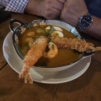 Mortar & Pestle - Laksa Curry - Pakistani Near Me - St. Louis, Missouri Mortar & Pestle - Laksa Curry - Pakistani Near Me - St. Louis, Missouri