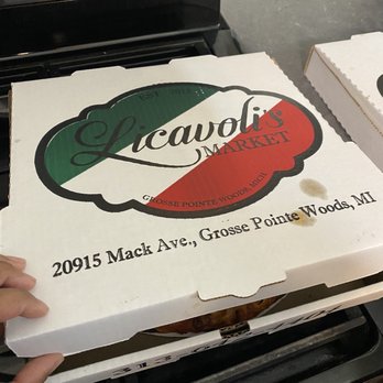 Licavoli's Market - Pizza Near Me - Grosse Pointe Woods, Michigan