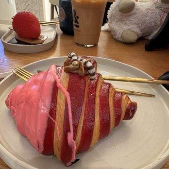 Moka & Co - Raspberry croissant - Coffee & Tea Near Me - Somerville, New Jersey