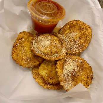 Carmine's Pizza Kitchen - Fried Ravioli - Pizza Near Me - Las Vegas, Nevada Carmine's Pizza Kitchen - Fried Ravioli - Pizza Near Me - Las Vegas, Nevada