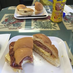 Cozy spot located inside a gas station convenience store. Ham egg and cheese on hard roll was tasty and reasonable. Cozy spot located inside a gas station convenience store. Ham egg and cheese on hard roll was tasty and reasonable.