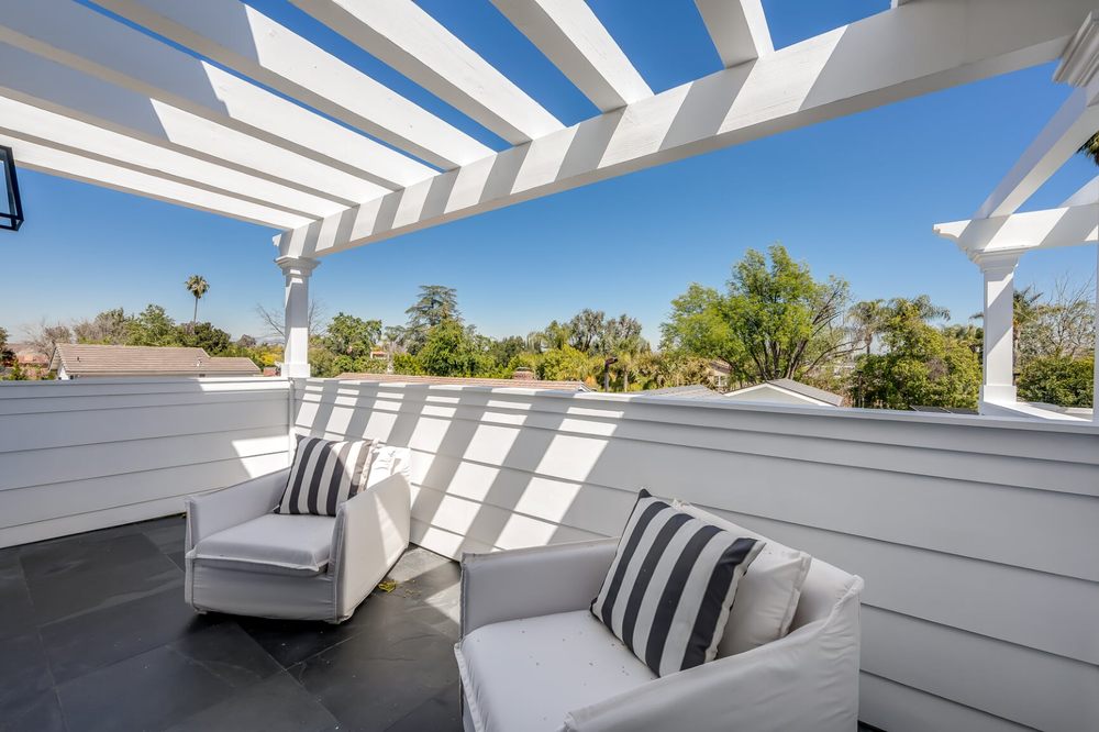 Slide of Local Affordable Roofer