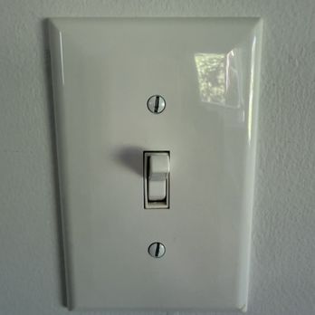 Kathy's Cleaning - Light fixtures - Home Cleaning Near Me - New Castle, Pennsylvania