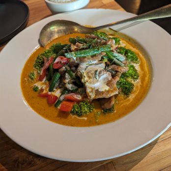 Hiso - Panang curry - Laotian Near Me - Sacramento, California