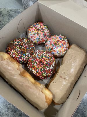 Surfin Donuts by null