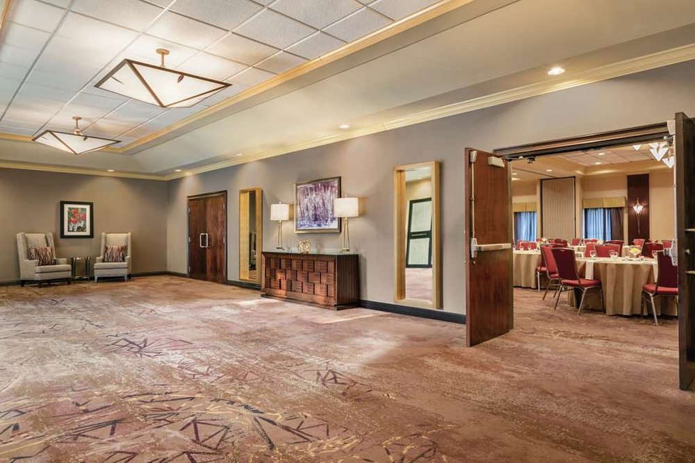 DoubleTree by Hilton Hotel Atlanta - Northlake