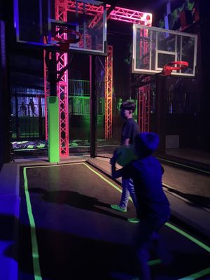 Ground Control Trampoline Park San Antonio by null