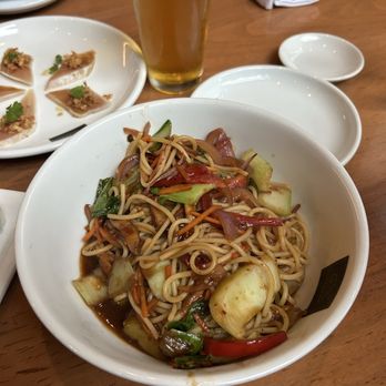 Tsunami Sushi - Thai Spaghetti - Sushi Bars Near Me - New Orleans, Louisiana Tsunami Sushi - Thai Spaghetti - Sushi Bars Near Me - New Orleans, Louisiana
