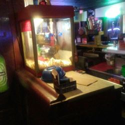Phil's Sports Bar - Fresh complimentary popcorn.