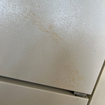 Sundestin Resort - Filthy fridge - Hotels Near Me - Destin, Florida Sundestin Resort - Filthy fridge - Hotels Near Me - Destin, Florida