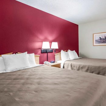 Rodeway Inn - Hotels Near Me - Hesston, Kansas Rodeway Inn - Hotels Near Me - Hesston, Kansas