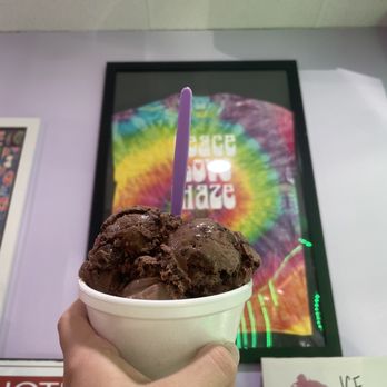 Haze Ice Cream - Ice Cream & Frozen Yogurt Near Me - Madeira Beach, Florida
