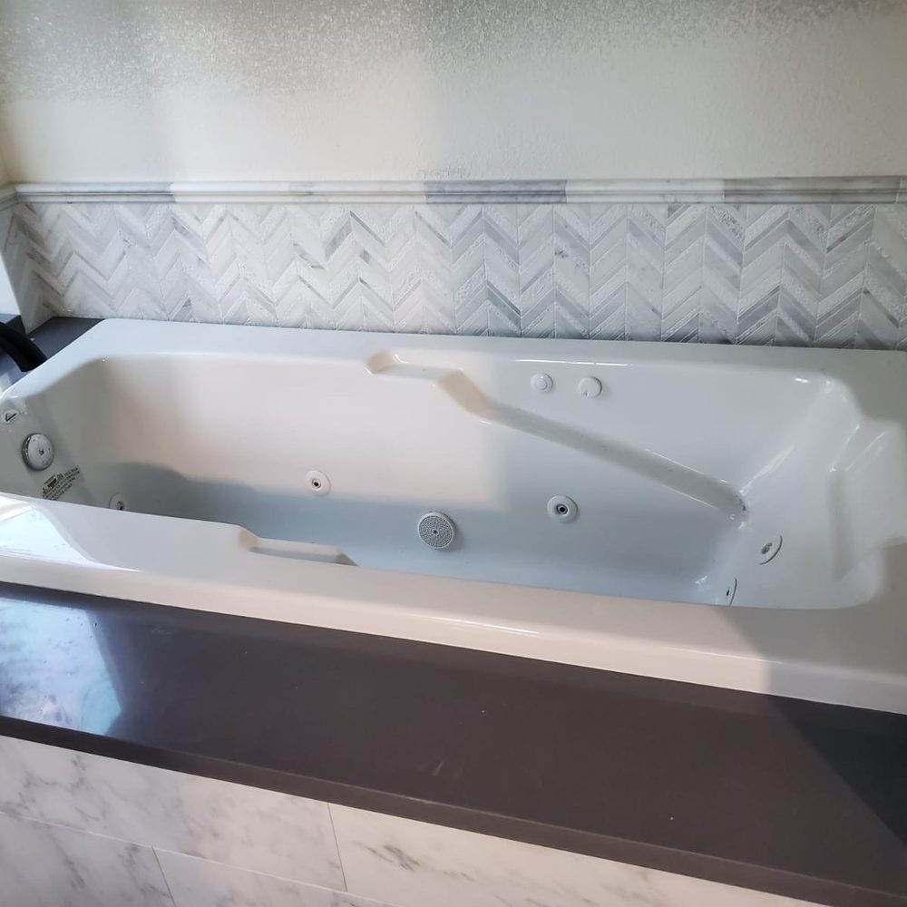 Barrett Tile - Tub surround - Tiling Near Me