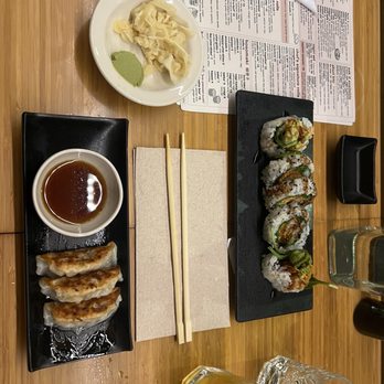 Komé - Rock-n-Roll roll, Homemade Gyoza, athletic brewing NA beer. - Japanese Near Me - Austin, Texas