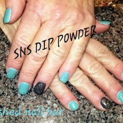Polished Nail Bar - Gorgeous Dip nails
