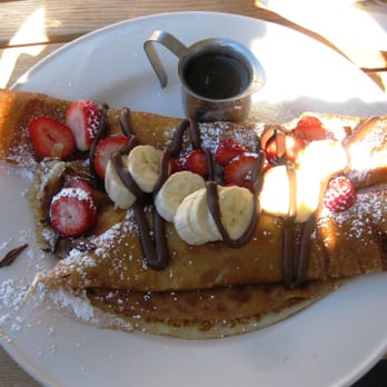 Bea Bea's - Crepes w/Nutella, Banana & Strawberry - Coffee & Tea Near Me - Burbank, California