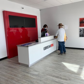 uBreakiFix by Asurion - Service Desk - Electronics Repair Near Me - Highland, Indiana uBreakiFix by Asurion - Service Desk - Electronics Repair Near Me - Highland, Indiana