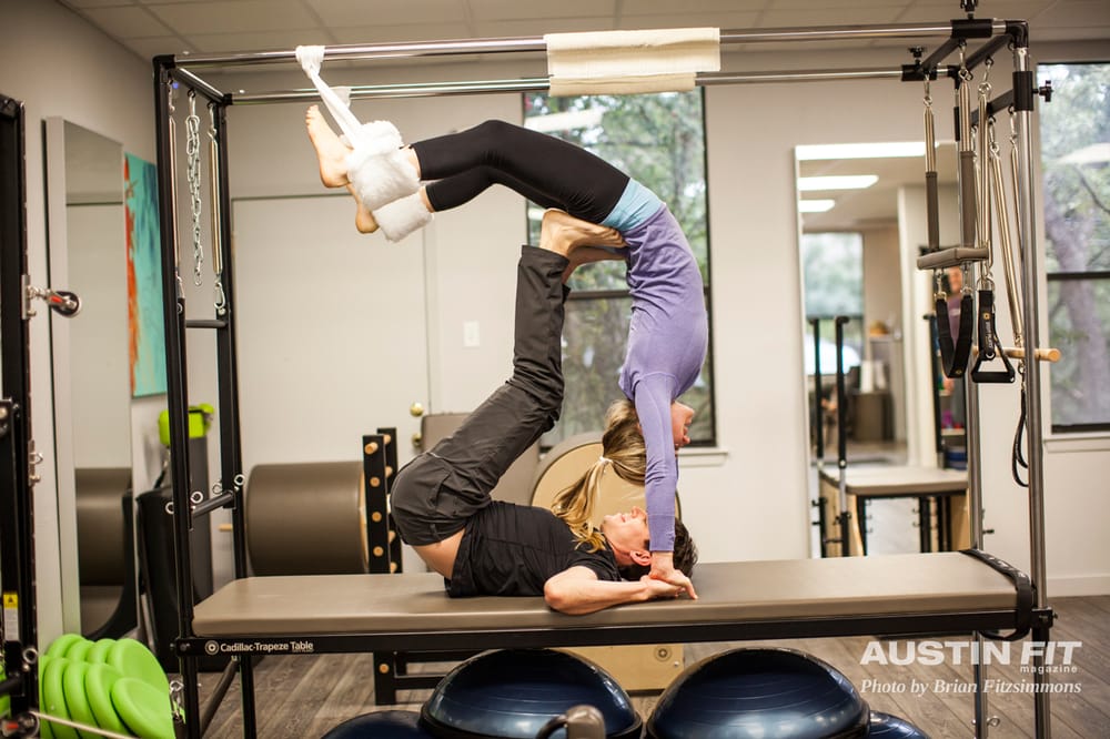 Shape Method Pilates Logo