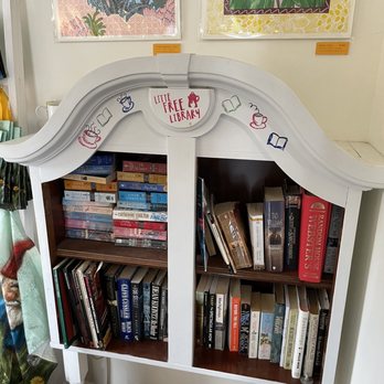 Red Kettle Coffee - little FREE Library - Coffee & Tea Near Me - Summerland, California Red Kettle Coffee - little FREE Library - Coffee & Tea Near Me - Summerland, California