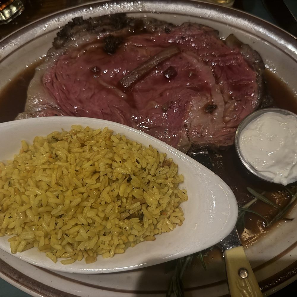 Captains Anchorage - Prime rib 12 Oz with Rice Pilaf pretty good - Seafood Near Me - Big Bear Lake, California