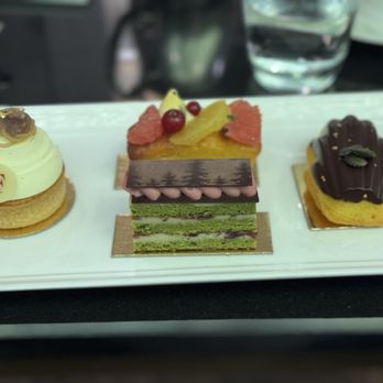 The Balmoral - Dessert at palm court - Hotels Near Me - Edinburgh, EDH The Balmoral - Dessert at palm court - Hotels Near Me - Edinburgh, EDH