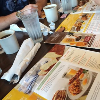 Bob Evans - Breakfast & Brunch Near Me - Elkins, West Virginia