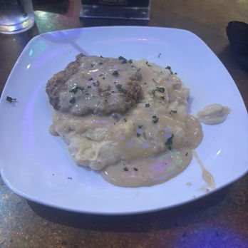 Automatic Slim's - Chicken fried steak with maple gravy, mashed potatoes - New American Near Me - Memphis, Tennessee