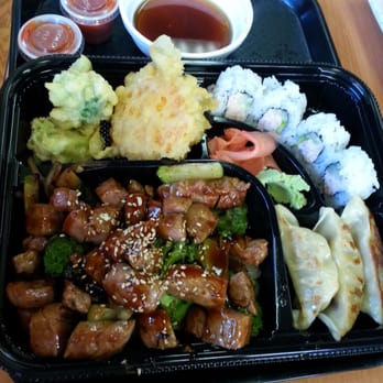 Firexbox - Ribeye bento box- too much sauce. Needs rice with the steak me thinks - Japanese Near Me - Dallas, Texas Firexbox - Ribeye bento box- too much sauce. Needs rice with the steak me thinks - Japanese Near Me - Dallas, Texas